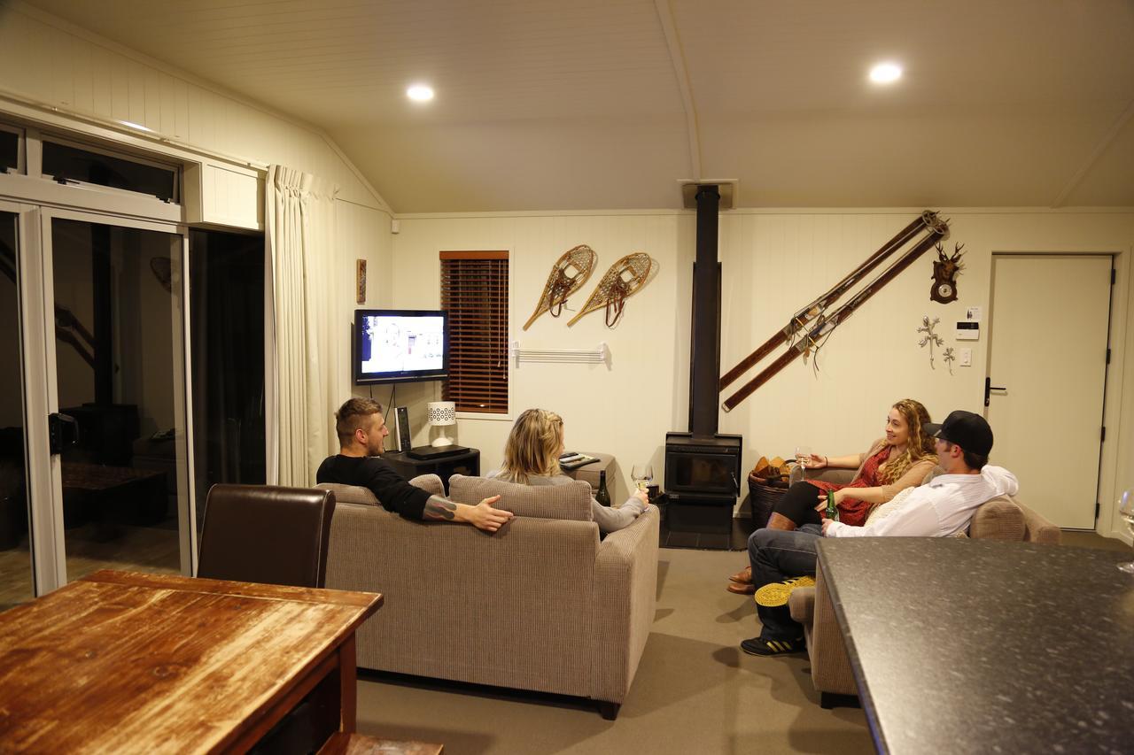 Rocky Mountain Chalets Ohakune Exterior photo